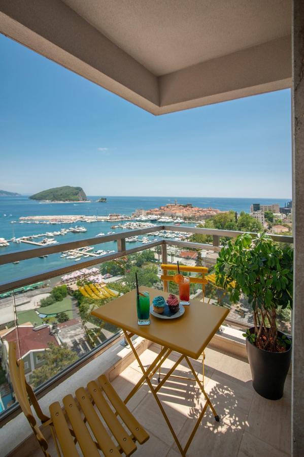 Hotel Fontana Seafront Residences Budva