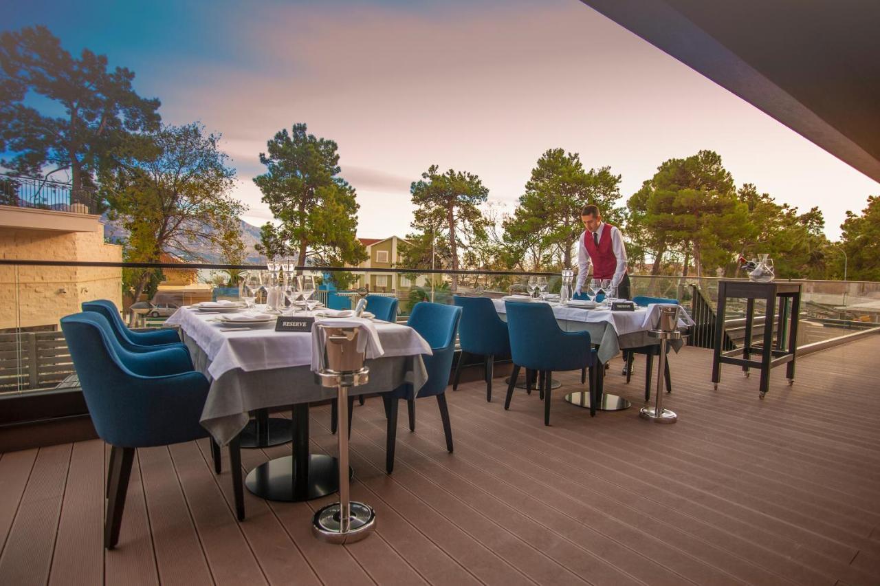 Fontana Seafront Residences 4*