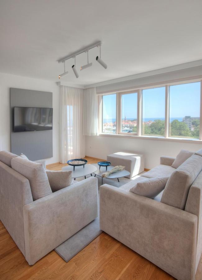 Fontana Seafront Residences Hotel 4*