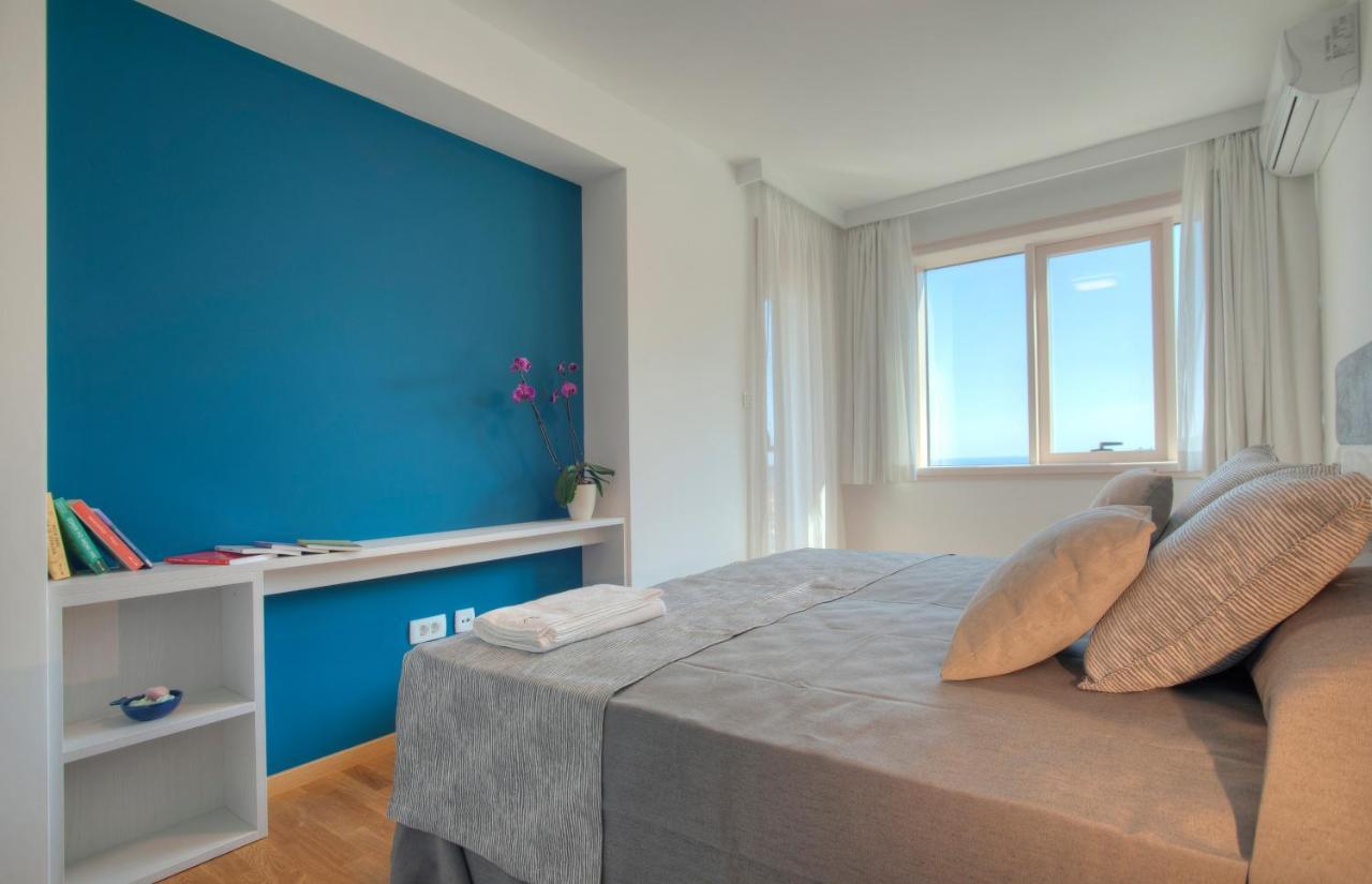 Hotel Fontana Seafront Residences